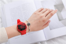 Load image into Gallery viewer, Hot Sales Cute Hello Kitty Watches Children Girls Crystal Watches