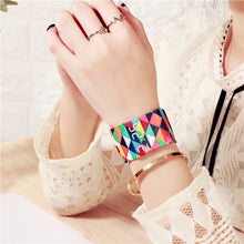 Load image into Gallery viewer, Creative Paper Watch